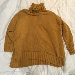 Aerie Mustard Turtleneck Sweater Small